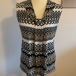 Gorgeous Dana Bachman Sleeveless Blouse